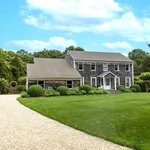 PRISTINE NORTH HAVEN HOME FOR RENT