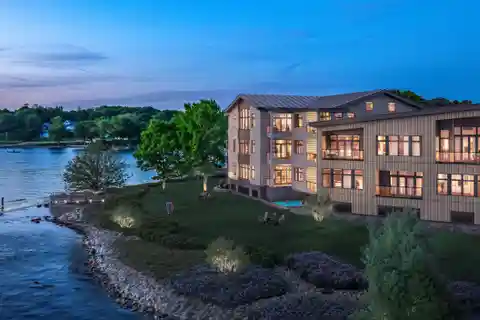 Extraordinary Luxury Living at Eventide