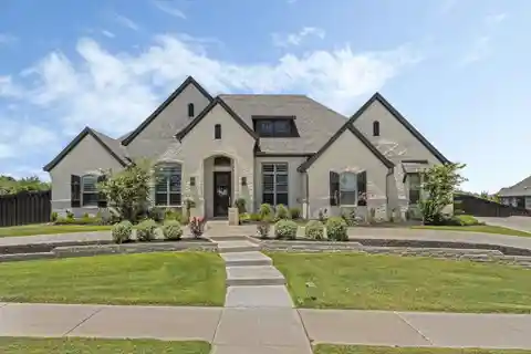 Open-concept Single-story Residence