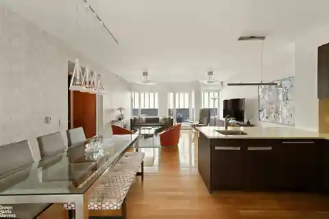 Gorgeous Home in Griffin Court