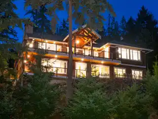 Gorgeous Home on a Private Acre-plus