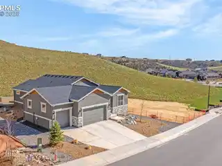 Ranch Style Home in Sought-After Forest Lakes
