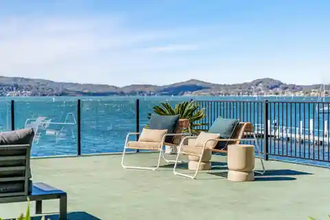 Pure Serenity with Uninterrupted Panoramas
