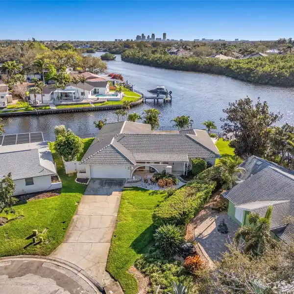 EXCEPTIONAL WATERFRONT PROPERTY