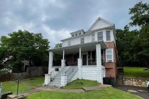 Charming Colonial-Style Multi Family Residence