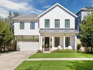 Beautifully Maintained Residence with South Coastal Charm