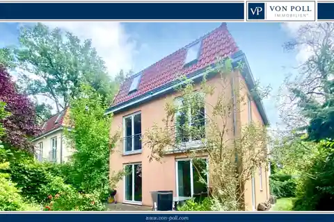 Spacious Five Bedroom Home in a Desirable Location