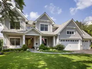 Timeless Charm Meets Modern Sophistication in the Highlands