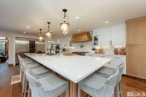Fully Renovated Family Home in Mid-kingsbury