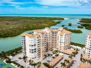 Penthouse Corner Unit with Spectacular Unobstructed Views