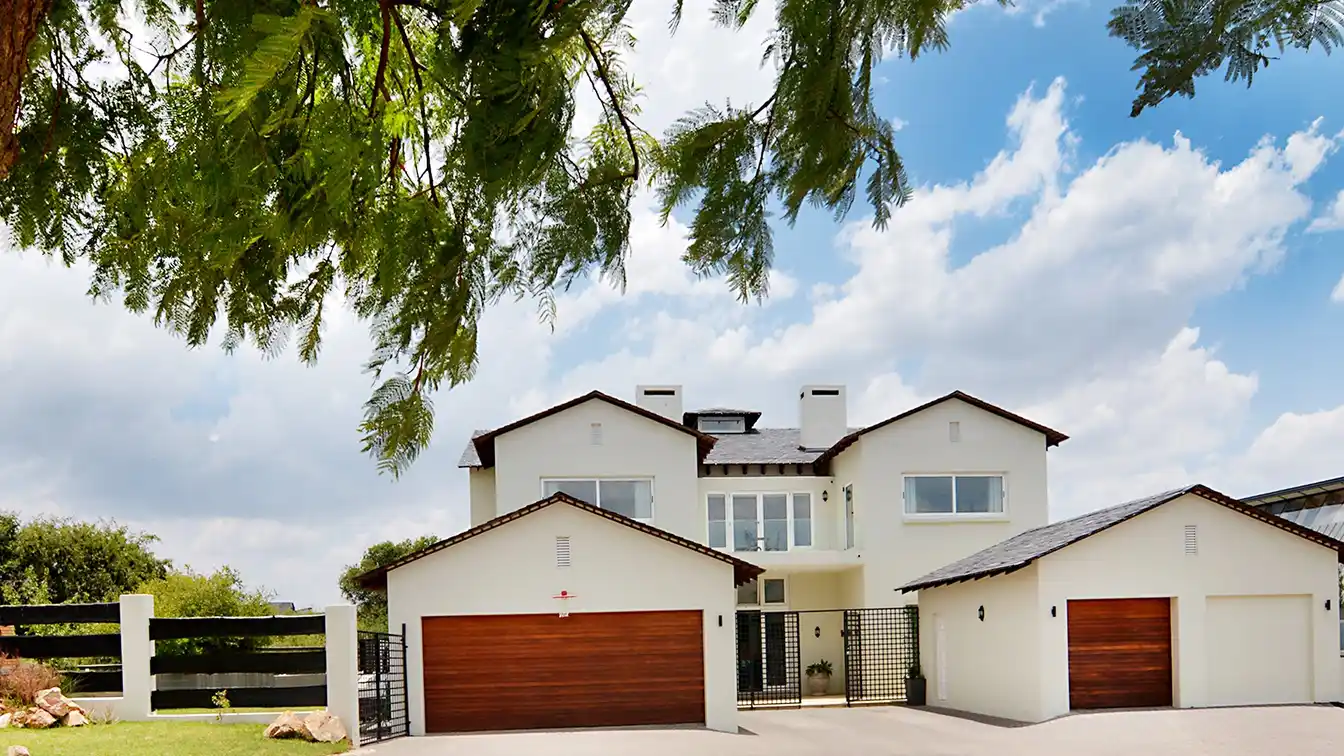 Five Bedroom House for Sale in Waterfall Country Estate