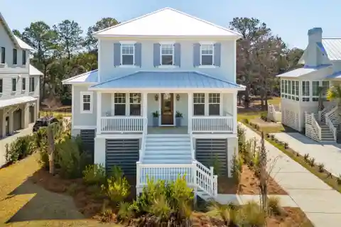 Gorgeous New Construction in Rushland