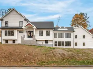 Exquisite Contemporary Estate with Resort-Style Amenities