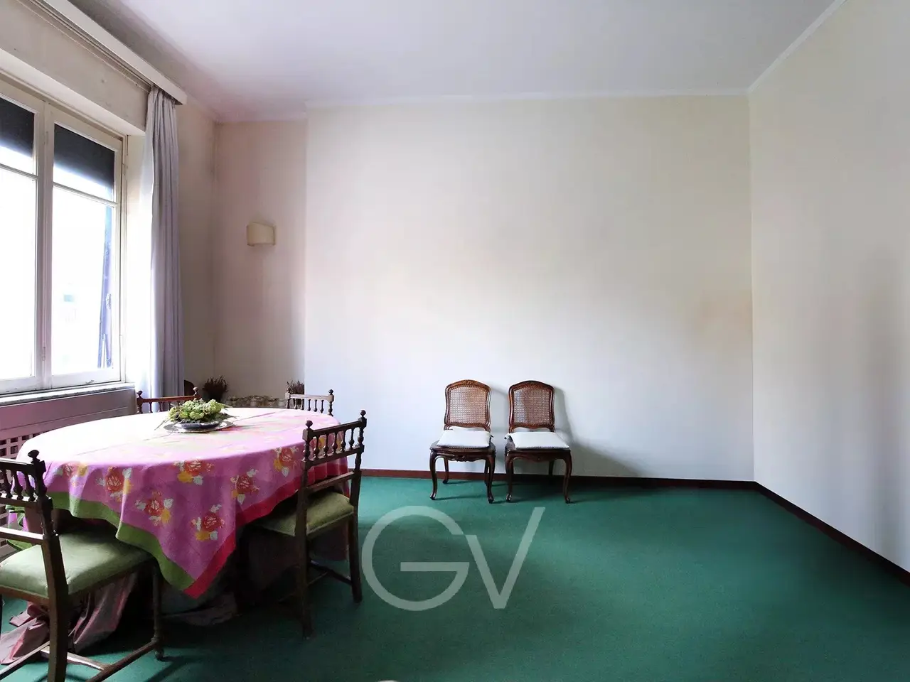 Small Image