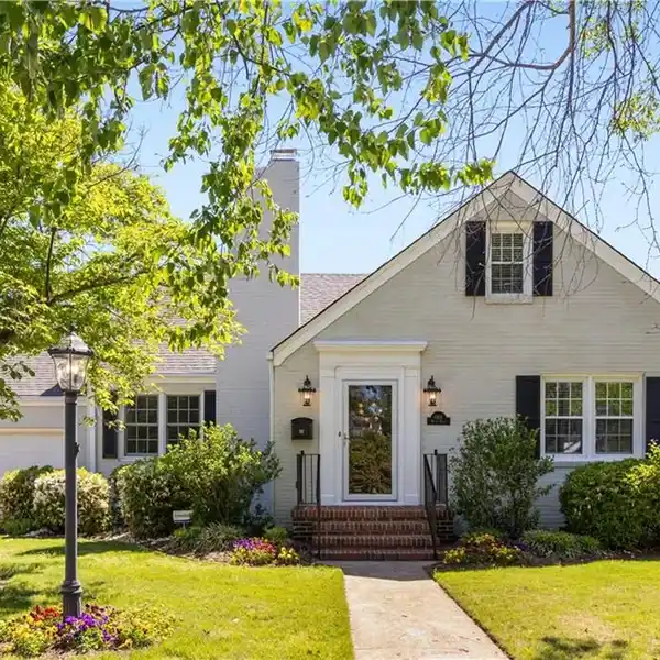 CLASSIC CHARM WITH MODERN UPDATES