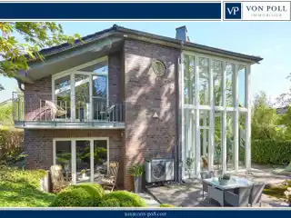 Extraordinary Architect-Designed Home