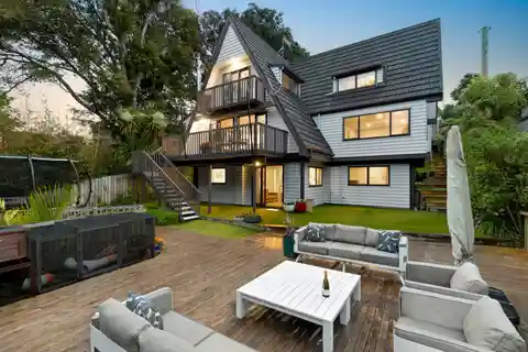 Extensively Renovated Beauty