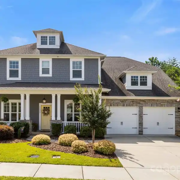 OPEN CONCEPT CRAFTSMAN-STYLE HOME
