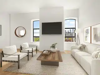 Brooklyn Heights Penthouse with Expansive Terrace