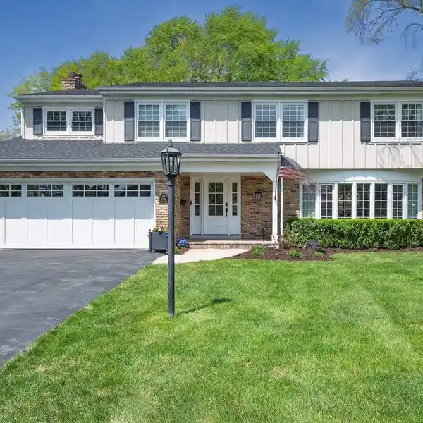 TRADITIONAL TWO STORY HOME WITH UPDATES
