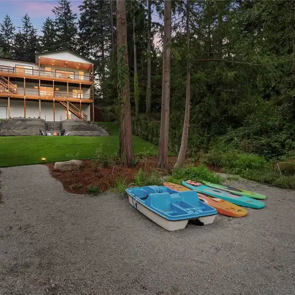 NEW CONSTRUCTION WITH 65FT LAKEFRONT ACCESS
