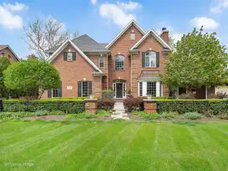 Luxury Lifestyle in an Amazing In-town Location