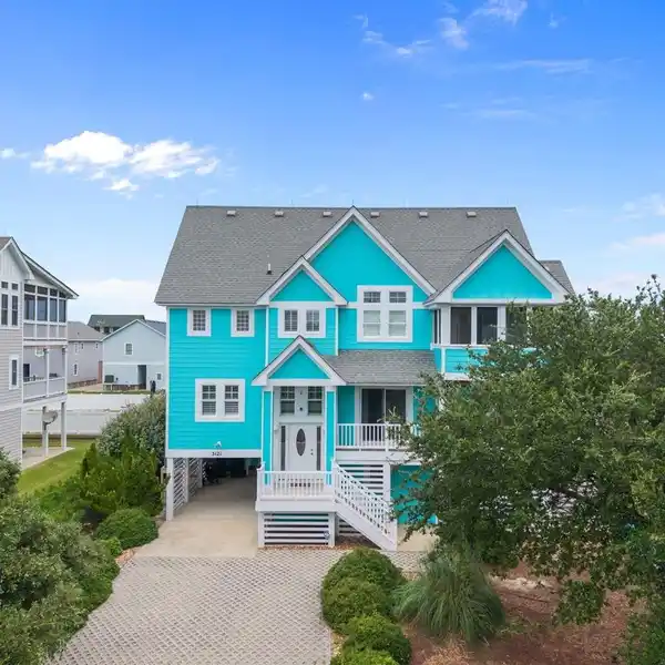 OCEAN VIEW RETREAT STEPS TO THE BEACH