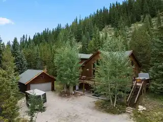 Spacious Mountain Retreat