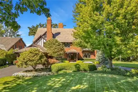 Landmark Lakefront Residence in Clifton Park
