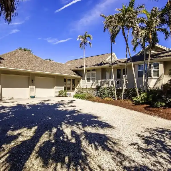 GORGEOUS POOL HOME IN GOPHER WALK