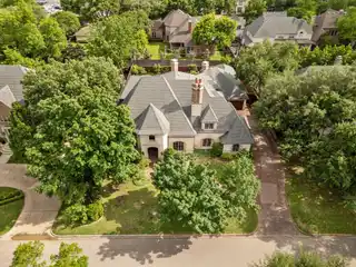 Fabulous Executive Home in Preston Hollow