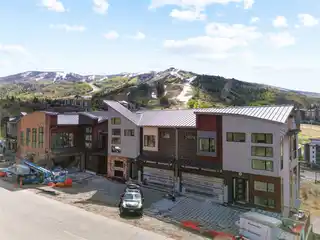 Crawford Square's Premier Mountain Residences
