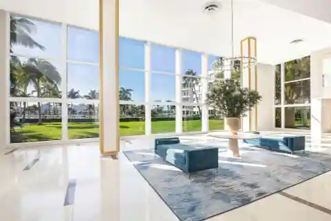 Spacious Residence with Sweeping Flagler Museum Views