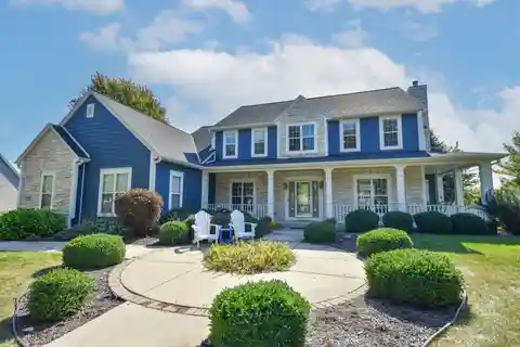 Charming Family Home Featuring Bright Eat-In Kitchen