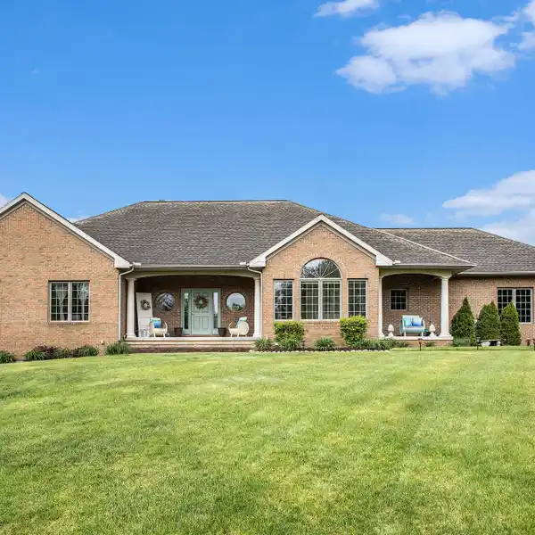BEAUTIFULLY UPDATED BRICK RANCH