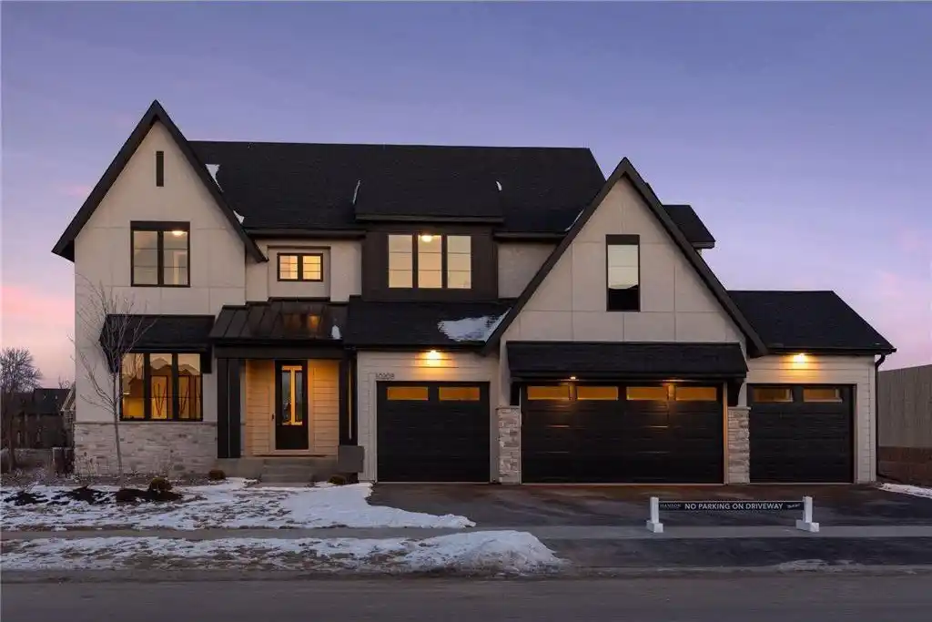 Luxury New Build with Sport Court & Designer Finishes