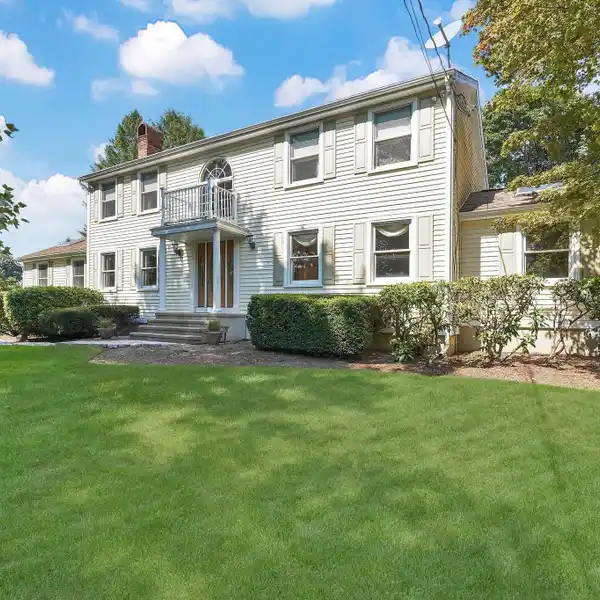 METICULOUSLY MAINTAINED COLONIAL IN A SOUGHT-AFTER LOCATION