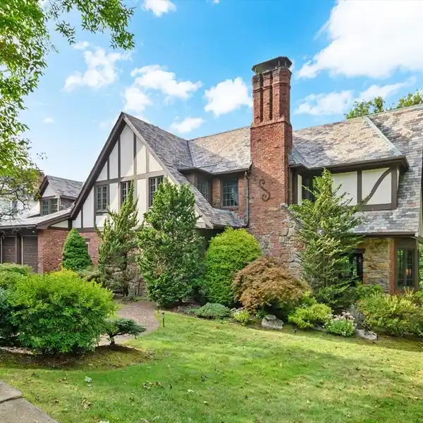 CHARMING ENGLISH TUDOR HOME
