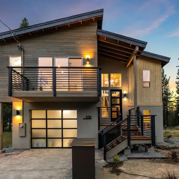 LUXURY TAHOE RETREAT BACKING PROTECTED FOREST