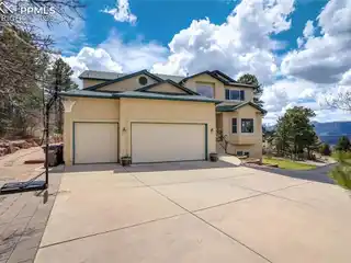Elegant Home in a Peaceful Enclave