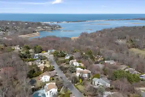 Extraordinary Home with Breathtaking Vistas