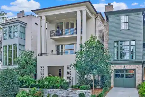 Charming Home in Sought-After Garden Hills