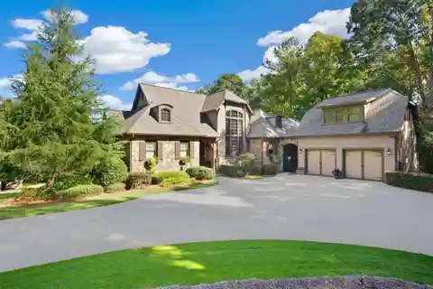 Majestically Situated Estate Overlooking the Hawks Ridge Golf Course