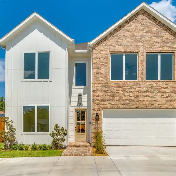 EXPERIENCE ELEVATED LIVING IN THIS STUNNING CUSTOM HOME