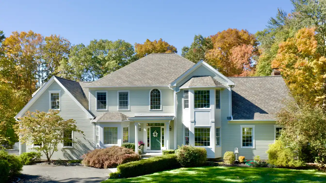 Stylish and Distinctive Colonial Home