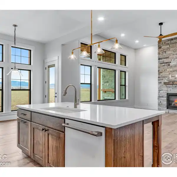 BUILD YOUR DREAM HOME