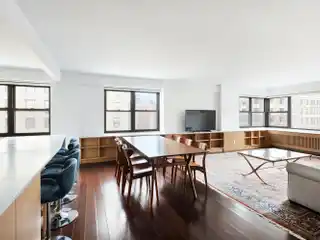 Park Avenue High-Floor Corner Condo
