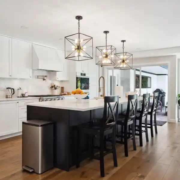 FULLY RENOVATED CALIFORNIA STYLE RANCHER
