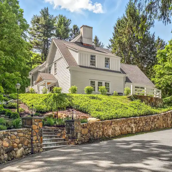STUNNING 1930S HOME ON PRIVATE TWO ACRES
