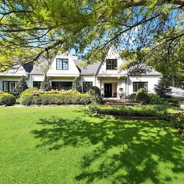 ELEGANT COMPLETELY REMODELED HOME